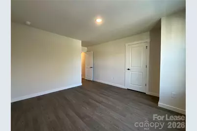 130 18th Street Place NW, Hickory, NC 28601 - Photo 7