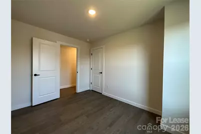 130 18th Street Place NW, Hickory, NC 28601 - Photo 11