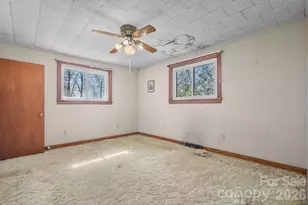 4914 E Nc 10 Hwy, Catawba, NC 28609 - Photo 19