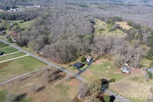 4914 E Nc 10 Hwy, Catawba, NC 28609 - Photo 37