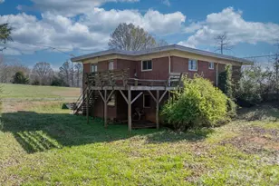 4914 E Nc 10 Hwy, Catawba, NC 28609 - Photo 3