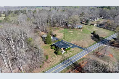4914 E Nc 10 Highway, Catawba, NC 28609 - Photo 35