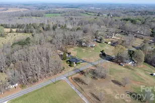 4914 E Nc 10 Hwy, Catawba, NC 28609 - Photo 41