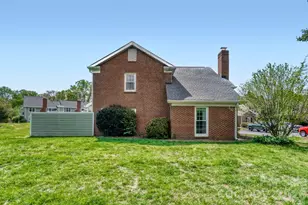 9411 Kings Falls Dr, Charlotte, NC 28210 - Photo 27