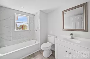 709 Sherman St, Badin, NC 28009 - Photo 17