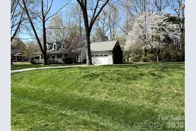 2922 Butter Churn Lane, Matthews, NC 28105 - Photo 3