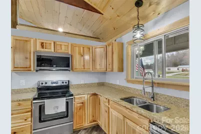 522 N River Road, Sylva, NC 28779 - Photo 9