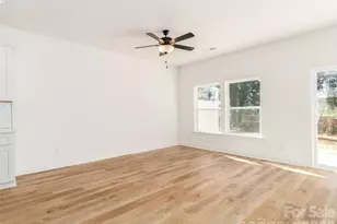 2521 Elon St, Charlotte, NC 28208 - Photo 9