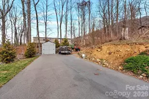 11974 US Hwy 421 Hwy N, Zionville, NC 26989 - Photo 5