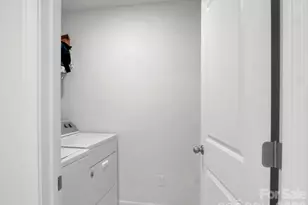 2167 Vanderlyn St, Monroe, NC 28112 - Photo 23