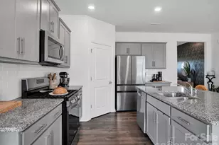 2167 Vanderlyn St, Monroe, NC 28112 - Photo 15