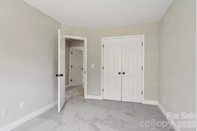 827 4th Street W, Charlotte, NC 28202 - Photo 17