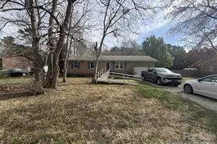 1414 Onslow Pines Rd, Jacksonville, NC 28540 - Photo 1