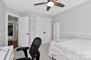 10729 Schooner Bay Ln, Charlotte, NC 28215 - Photo 27