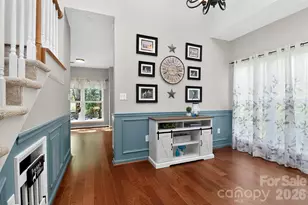 10729 Schooner Bay Ln, Charlotte, NC 28215 - Photo 7