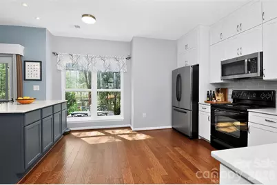 10729 Schooner Bay Lane, Charlotte, NC 28215 - Photo 11