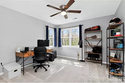 10729 Schooner Bay Lane, Charlotte, NC 28215 - Photo 23