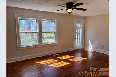 194 Lawing Street, Lincolnton, NC 28092 - Photo 7