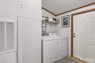 114 Gateway Cove, Canton, NC 28716 - Photo 11