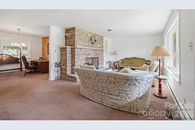 513 2nd Avenue Place NE, Conover, NC 28613 - Photo 5