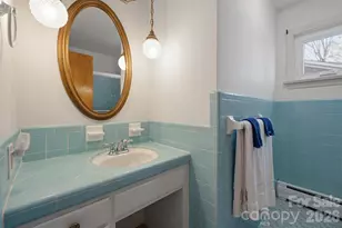 513 2nd Ave Pl NE, Conover, NC 28613 - Photo 21