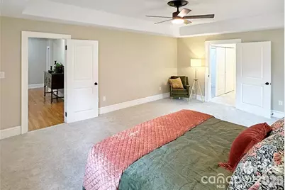 317 8th Street NW, Hickory, NC 28601 - Photo 17