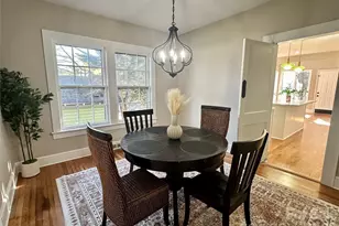 317 8th St NW, Hickory, NC 28601 - Photo 7