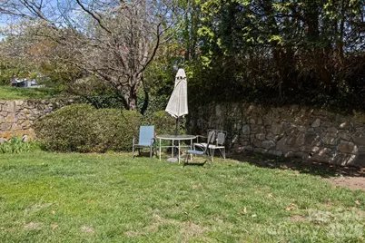 427 6th Avenue W #A11, Hendersonville, NC 28739 - Photo 27