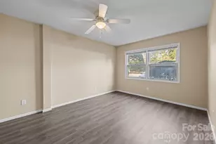 427 6th Ave W, Hendersonville, NC 28739 - Photo 17