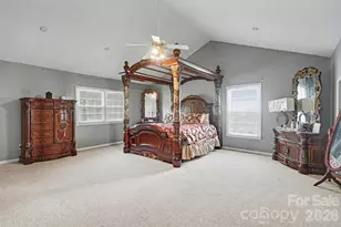 4615 Crownvista Dr, Charlotte, NC 28269 - Photo 21