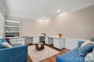 4615 Crownvista Dr, Charlotte, NC 28269 - Photo 7