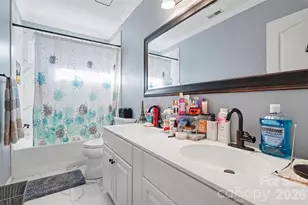 4615 Crownvista Dr, Charlotte, NC 28269 - Photo 25