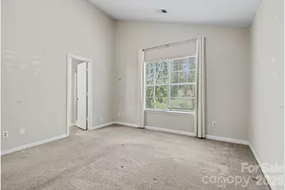 5513 Southminster Lane, Charlotte, NC 28216 - Photo 19