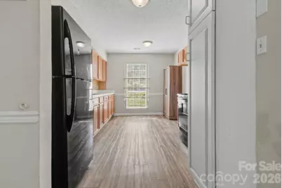 5513 Southminster Lane, Charlotte, NC 28216 - Photo 5