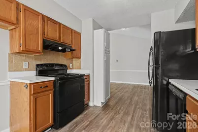 5513 Southminster Lane, Charlotte, NC 28216 - Photo 7