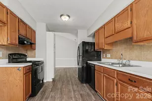 5513 Southminster Ln, Charlotte, NC 28216 - Photo 9