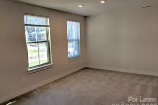 3051 Salix Bend Dr, Charlotte, NC 28205 - Photo 7