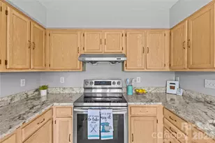 12611 Diamond Dr, Pineville, NC 28134 - Photo 15