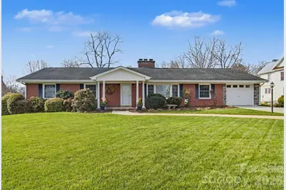 24 Church Street, Weaverville, NC 28787 - Photo 1