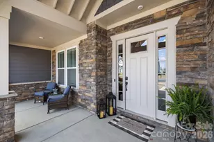 2451 Paddlers Cove Dr, Clover, SC 29710 - Photo 3