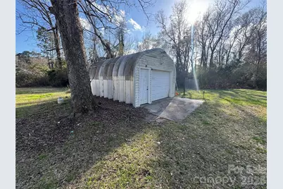 1097 Joe Brown Highway N, Chadbourn, NC 28431 - Photo 11