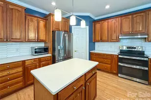 3506 Hayden Dr, Charlotte, NC 28269 - Photo 15