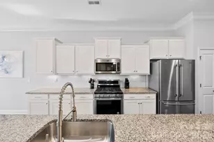 105 W Northstone Rd, Mooresville, NC 28115 - Photo 9