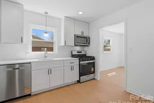 4946 Morgan St, Charlotte, NC 28208 - Photo 5