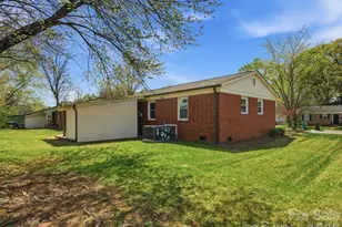 4946 Morgan St, Charlotte, NC 28208 - Photo 27