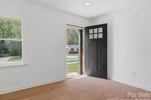 4946 Morgan St, Charlotte, NC 28208 - Photo 11