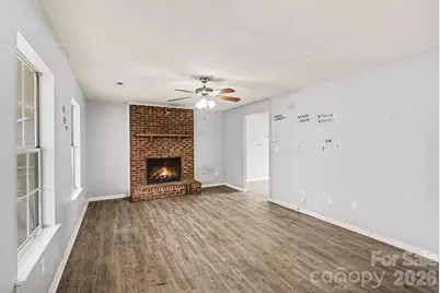 7139 Markway Drive, Charlotte, NC 28215 - Photo 5