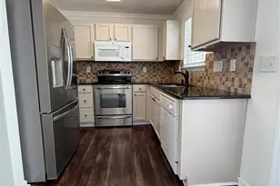 109 Forester St, Mooresville, NC 28117 - Photo 11