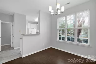 4966 Sunset Ridge Ct, Charlotte, NC 28269 - Photo 9