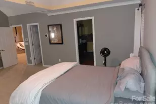 10357 Montrose Dr NW, Charlotte, NC 28269 - Photo 11